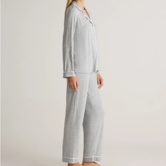 NWT Quince Longsleeve Pajama Set Size Large in Heather Gray and White Piping - Picture 3 of 6